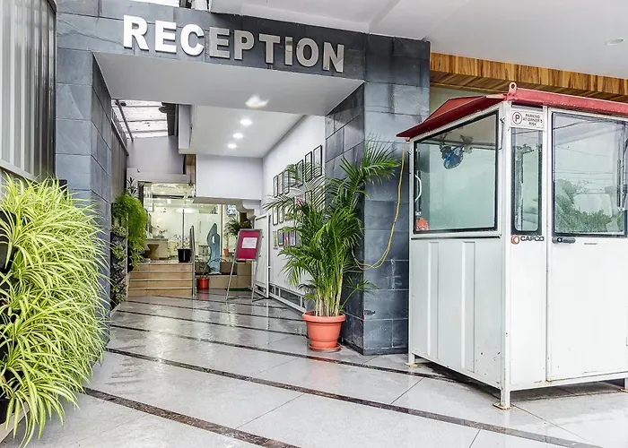 Treebo Daksh Residency Hotel Indore